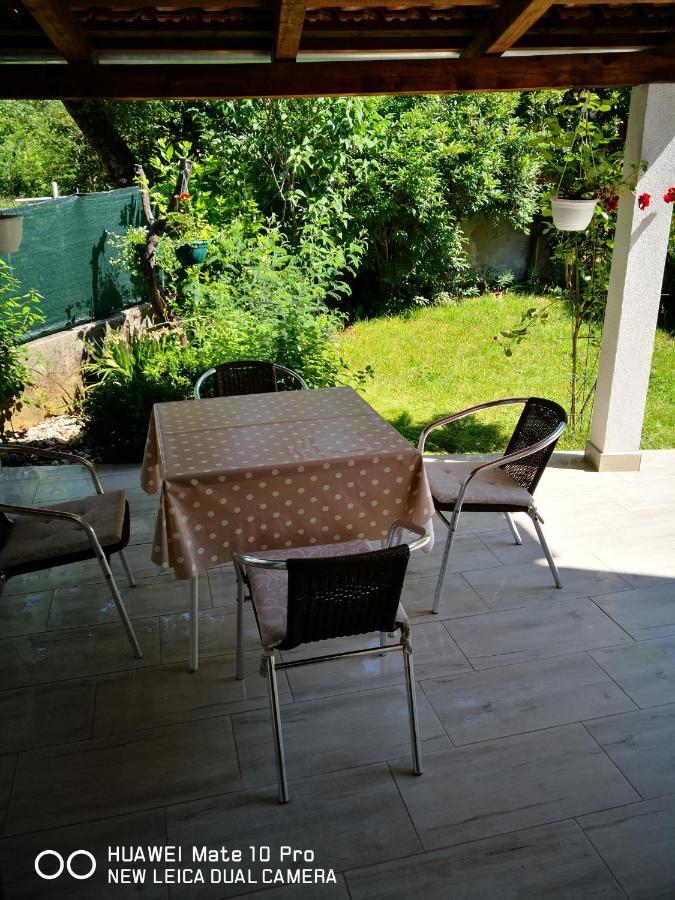 Apartmans Luce E Stella Малинска Экстерьер фото